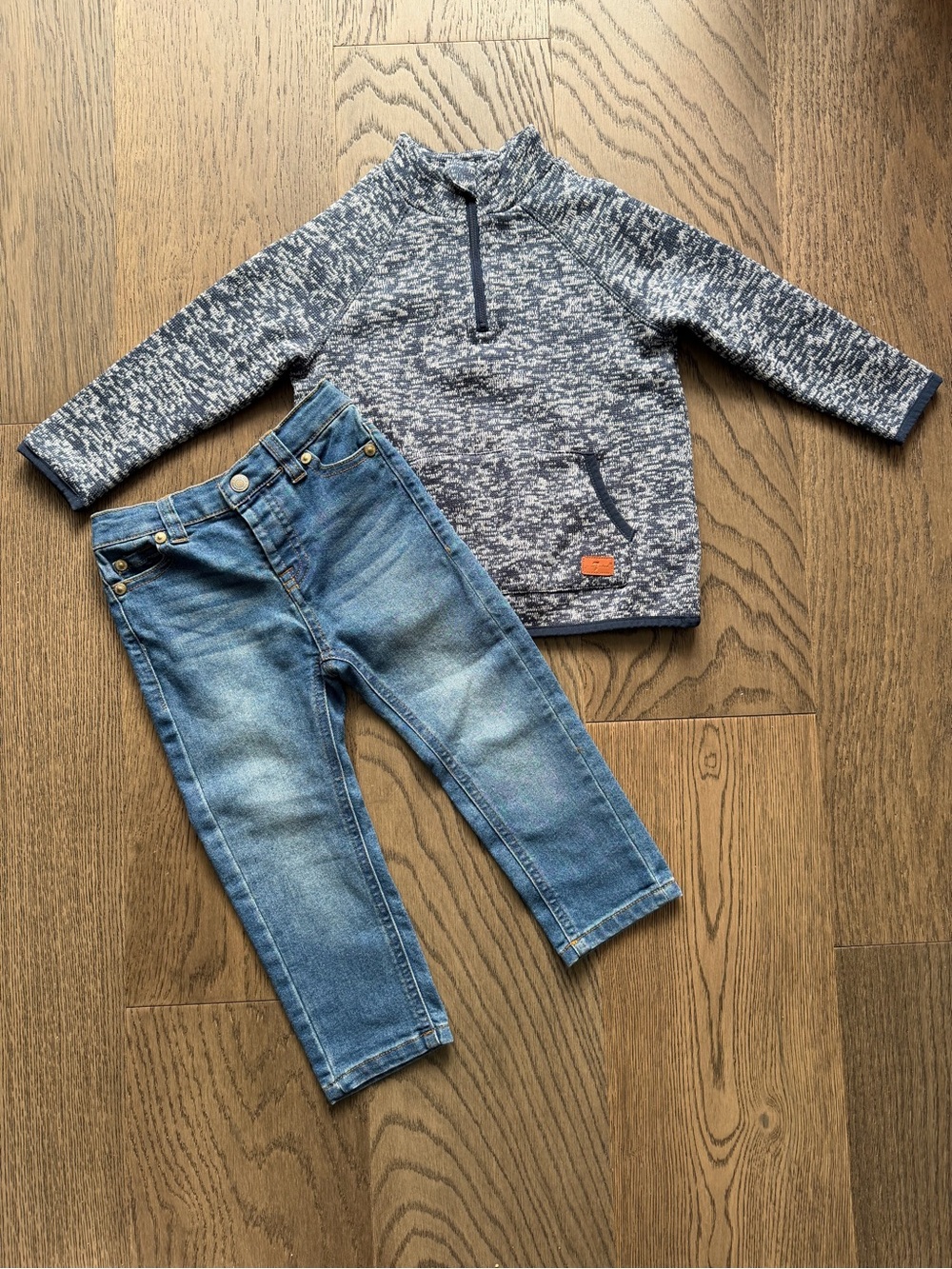Like New - 7 For All Mankind Outfit